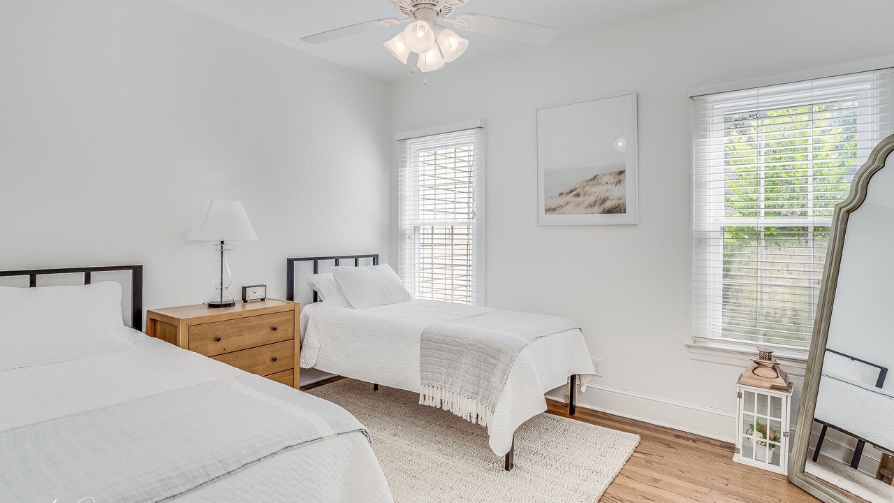 Photo of Bedroom in Broadmoor