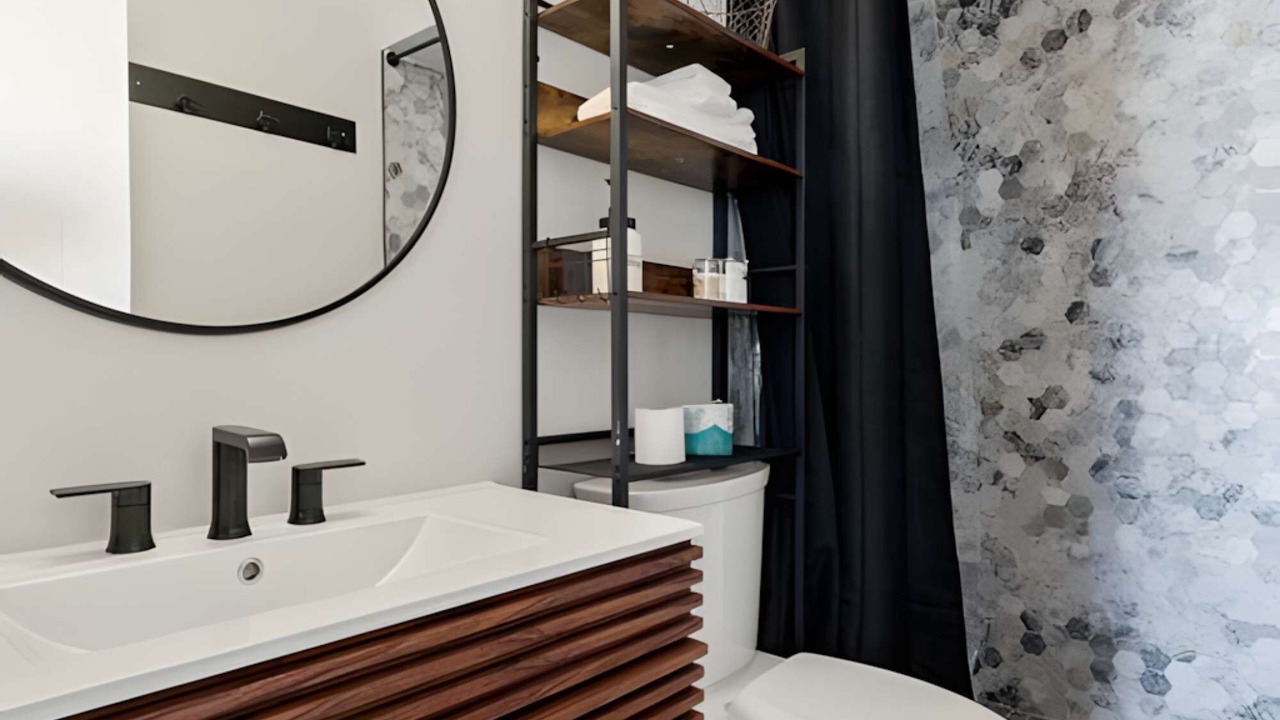Photo of Bathroom in Downtown Reno