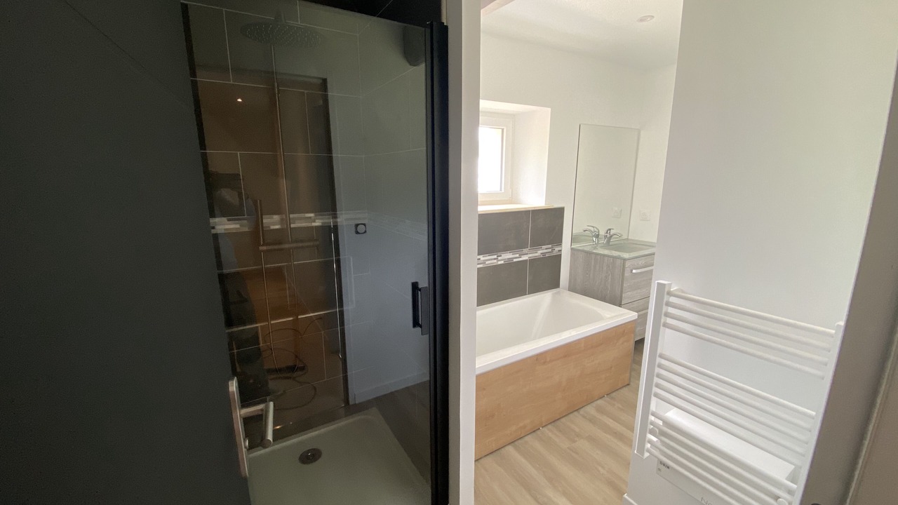 Photo of Bathroom in Miniac-Morvan