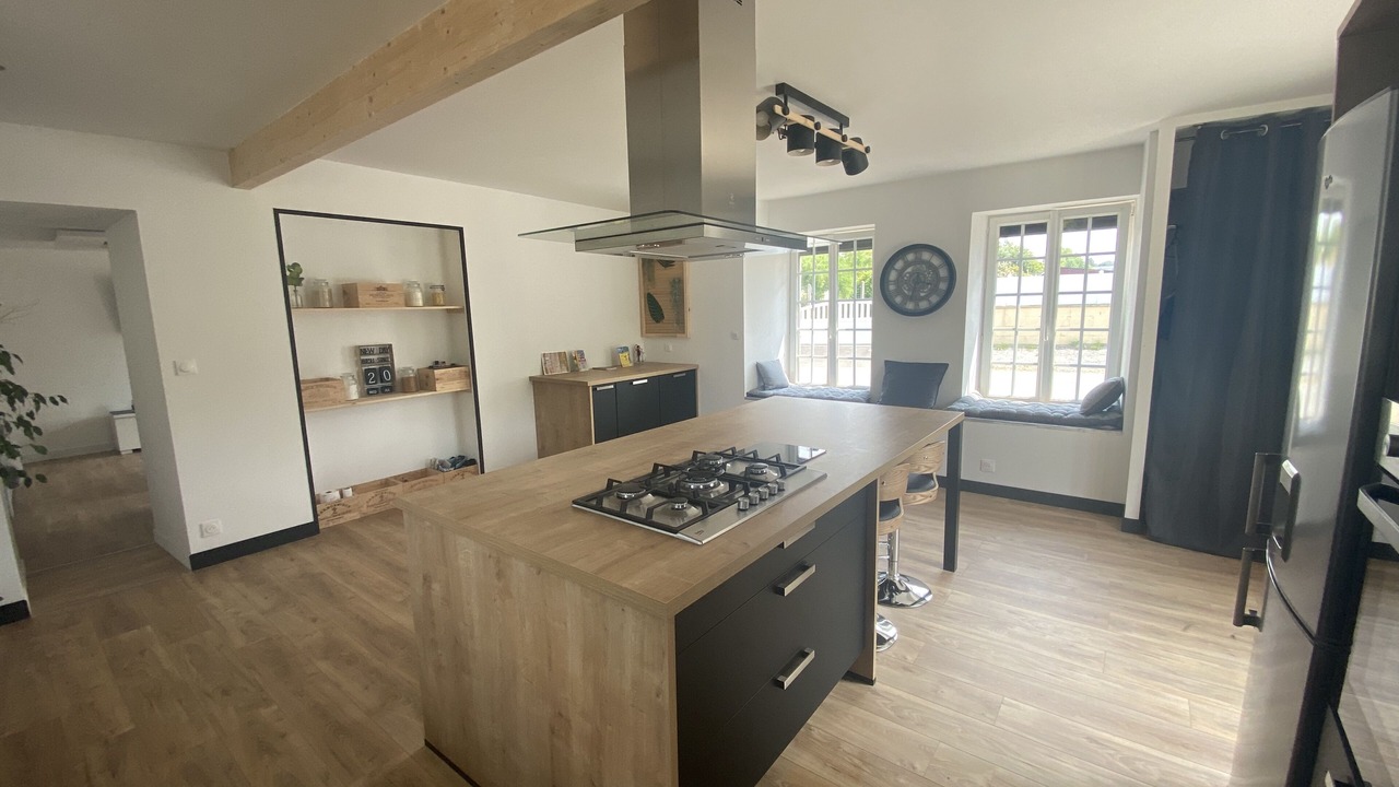 Photo of Kitchen in Miniac-Morvan