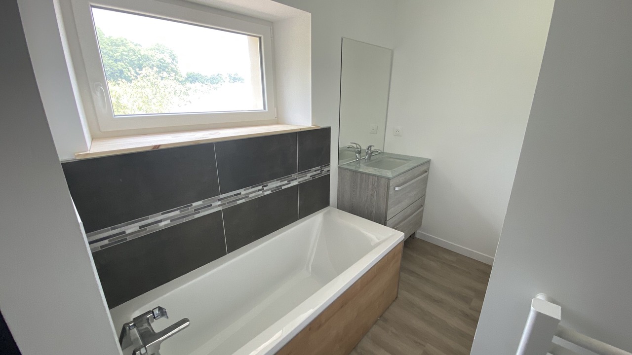 Photo of Bathroom in Miniac-Morvan