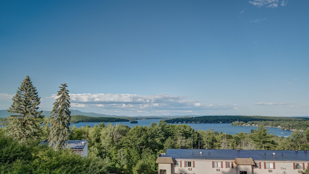 Photo of Others in Weirs Beach