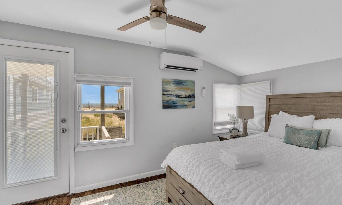 Photo of Bedroom in Manasquan
