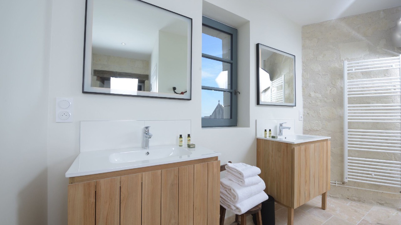 Photo of Bathroom in Candes-Saint-Martin