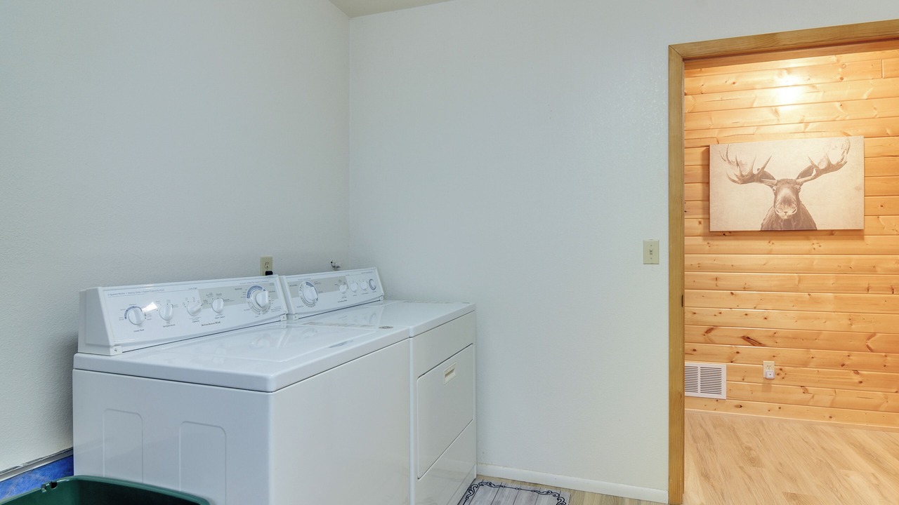 Photo of Bedroom in Mammoth Creek