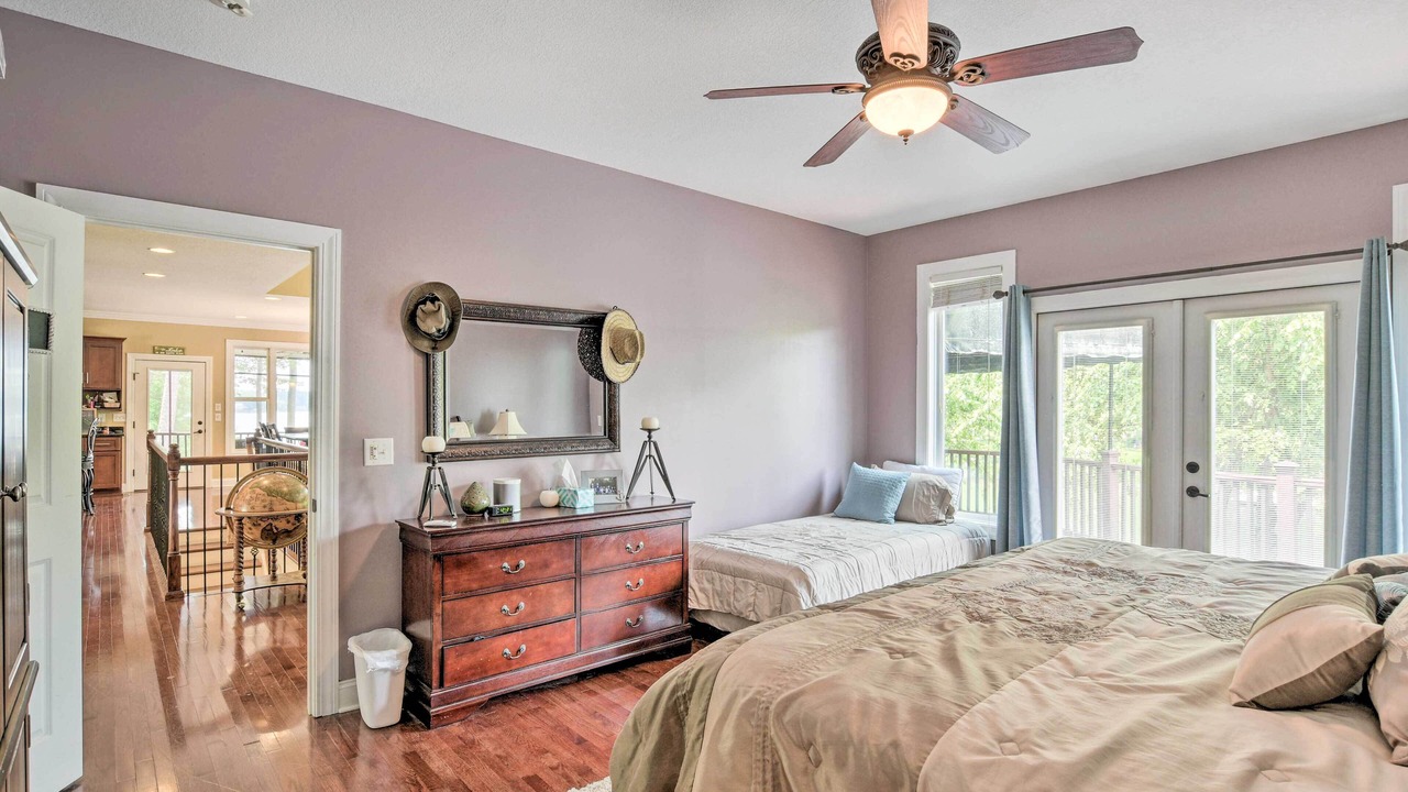 Photo of Bedroom in Lake Secession