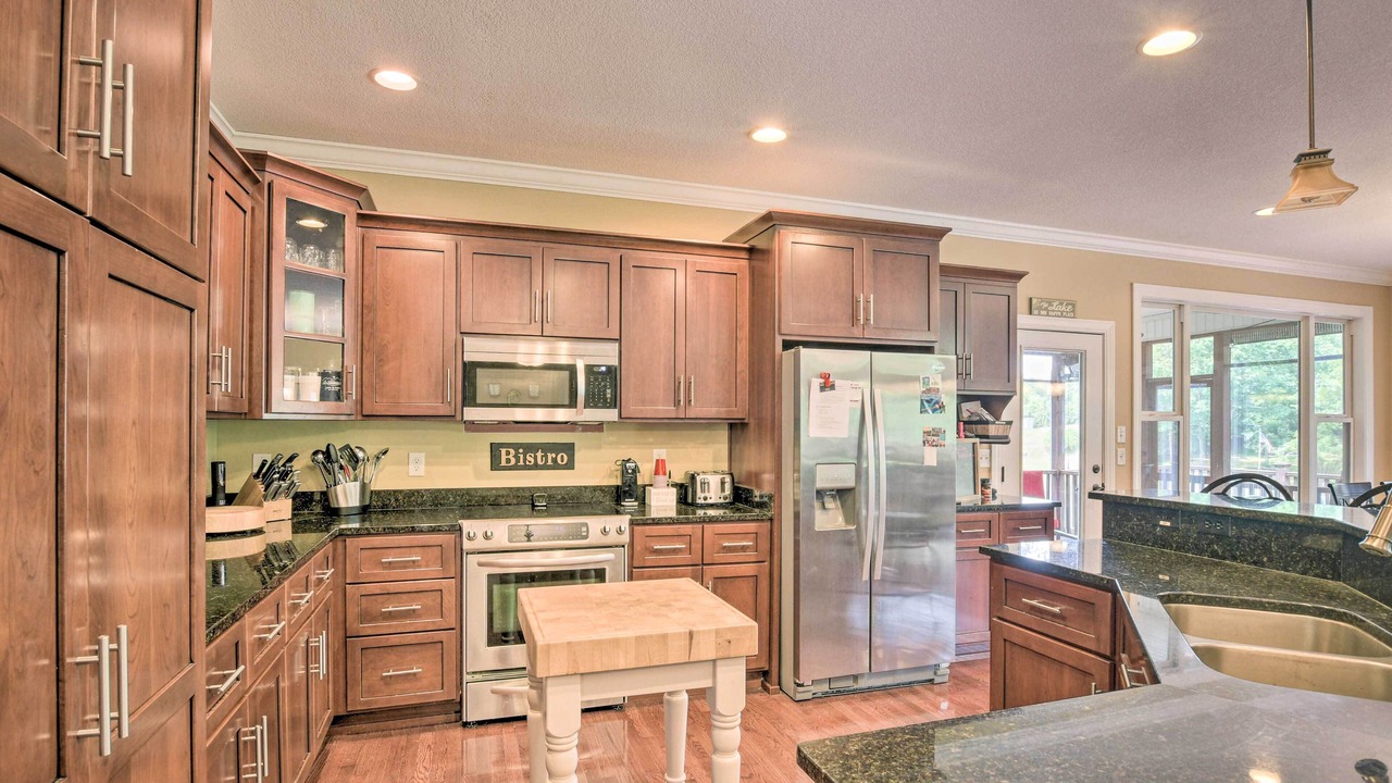 Photo of Kitchen in Lake Secession