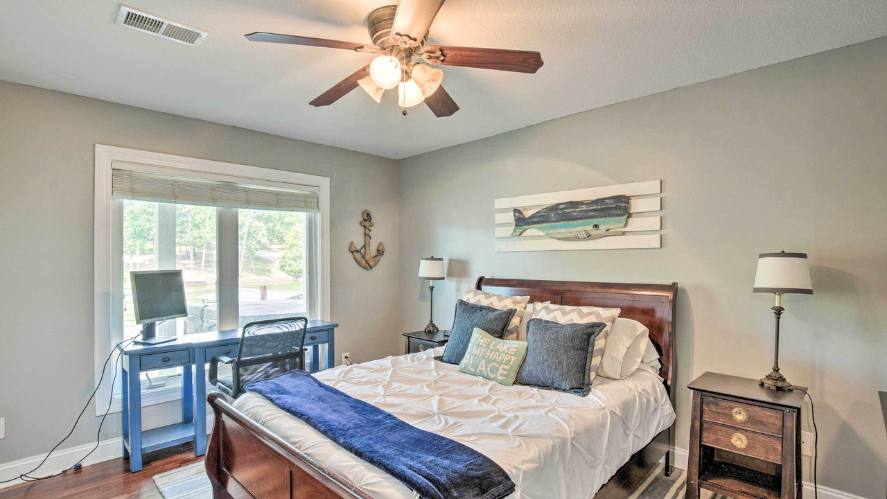 Photo of Others in Lake Secession