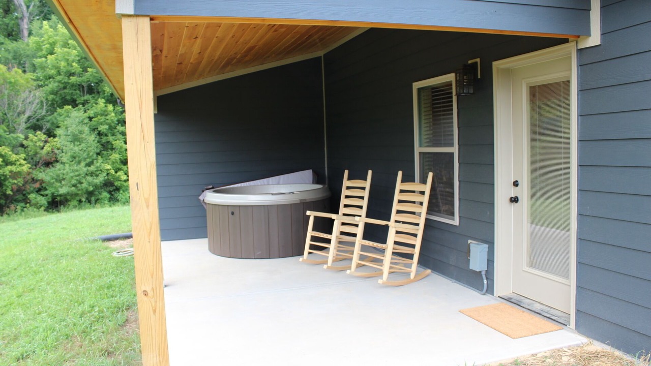 Photo of Outdoor in Cosby