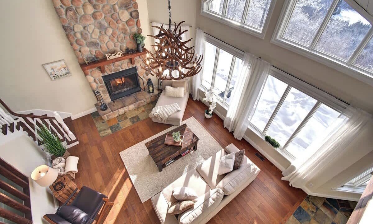 Photo of Livingroom in Saint-Faustin-Lac-Carre