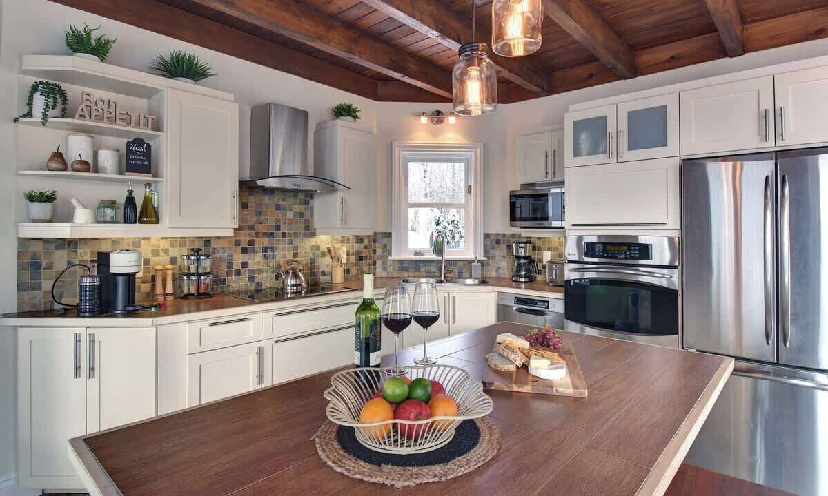 Photo of Kitchen in Saint-Faustin-Lac-Carre