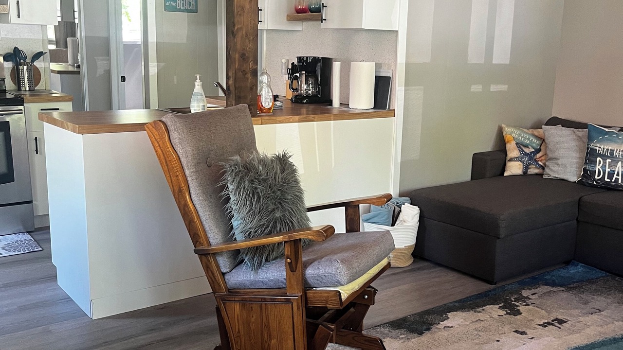 Photo of Livingroom in Grand Beach