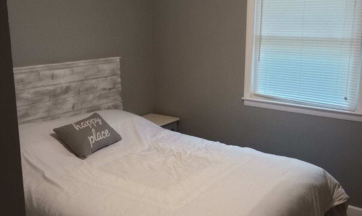 Photo of Bedroom in Muncie