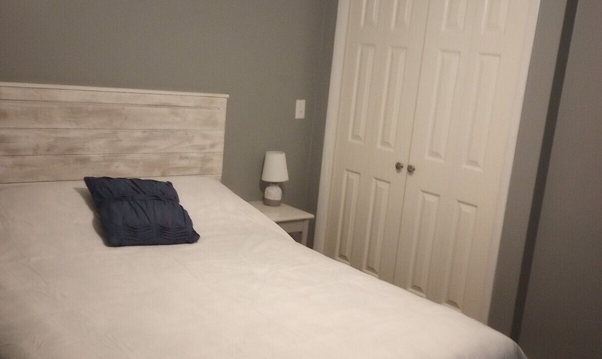 Photo of Bedroom in Muncie