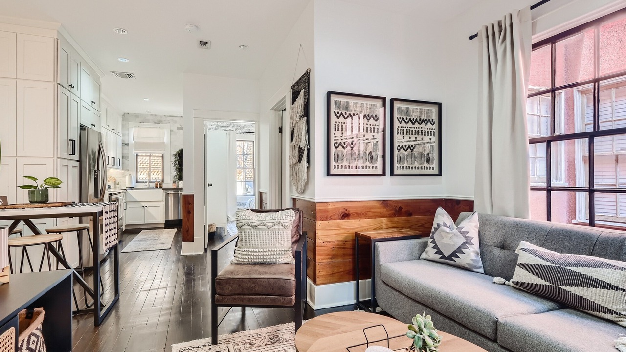 Photo of Livingroom in Arsenal