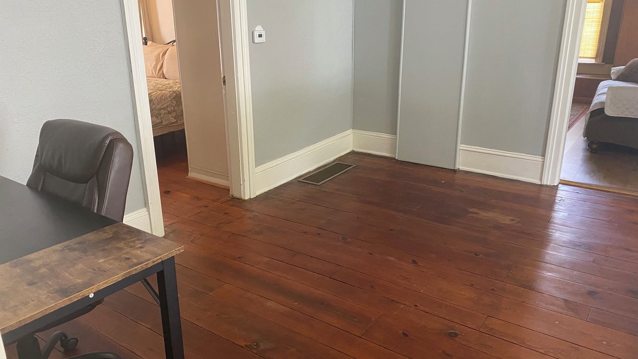 Photo of Bedroom in Ravenswood