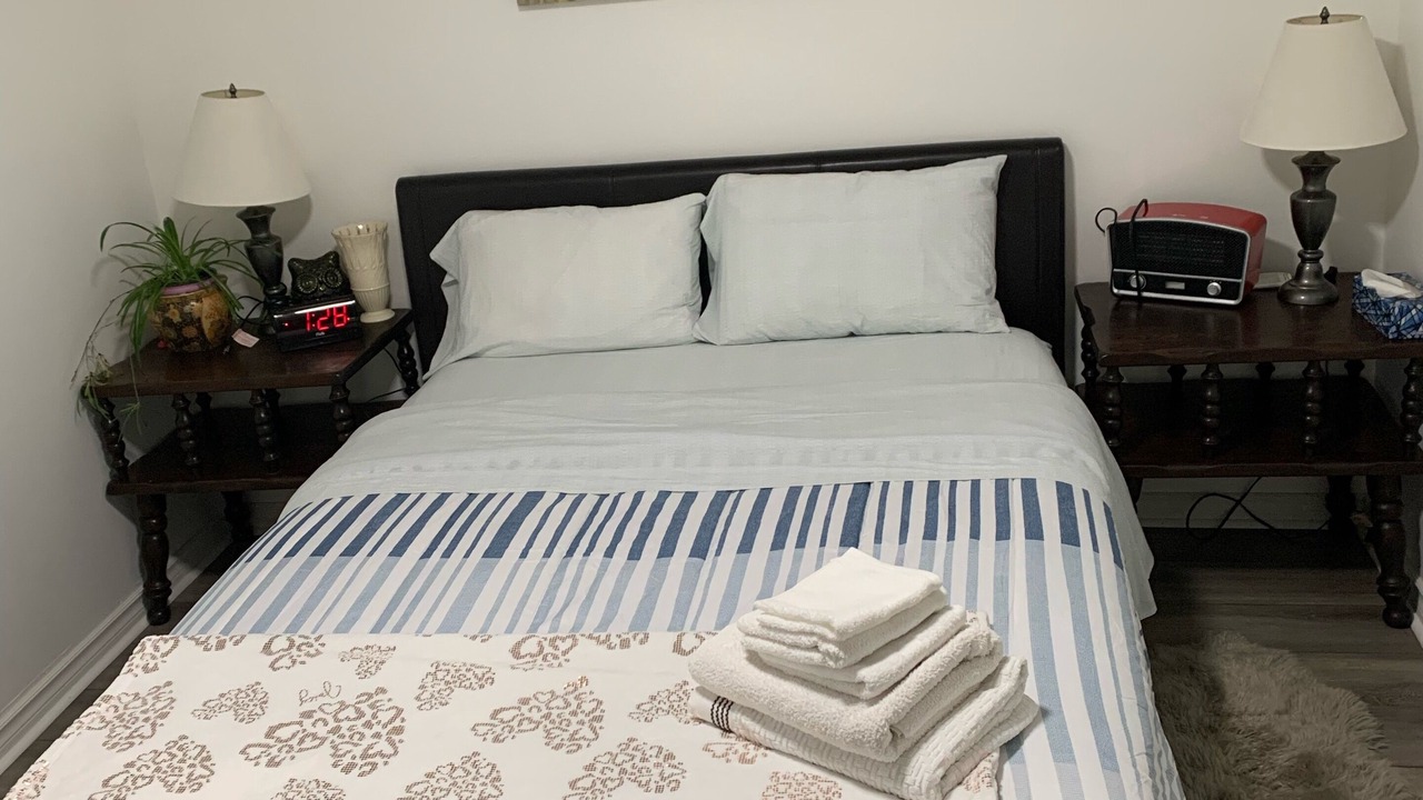 Photo of Bedroom in Lisgar