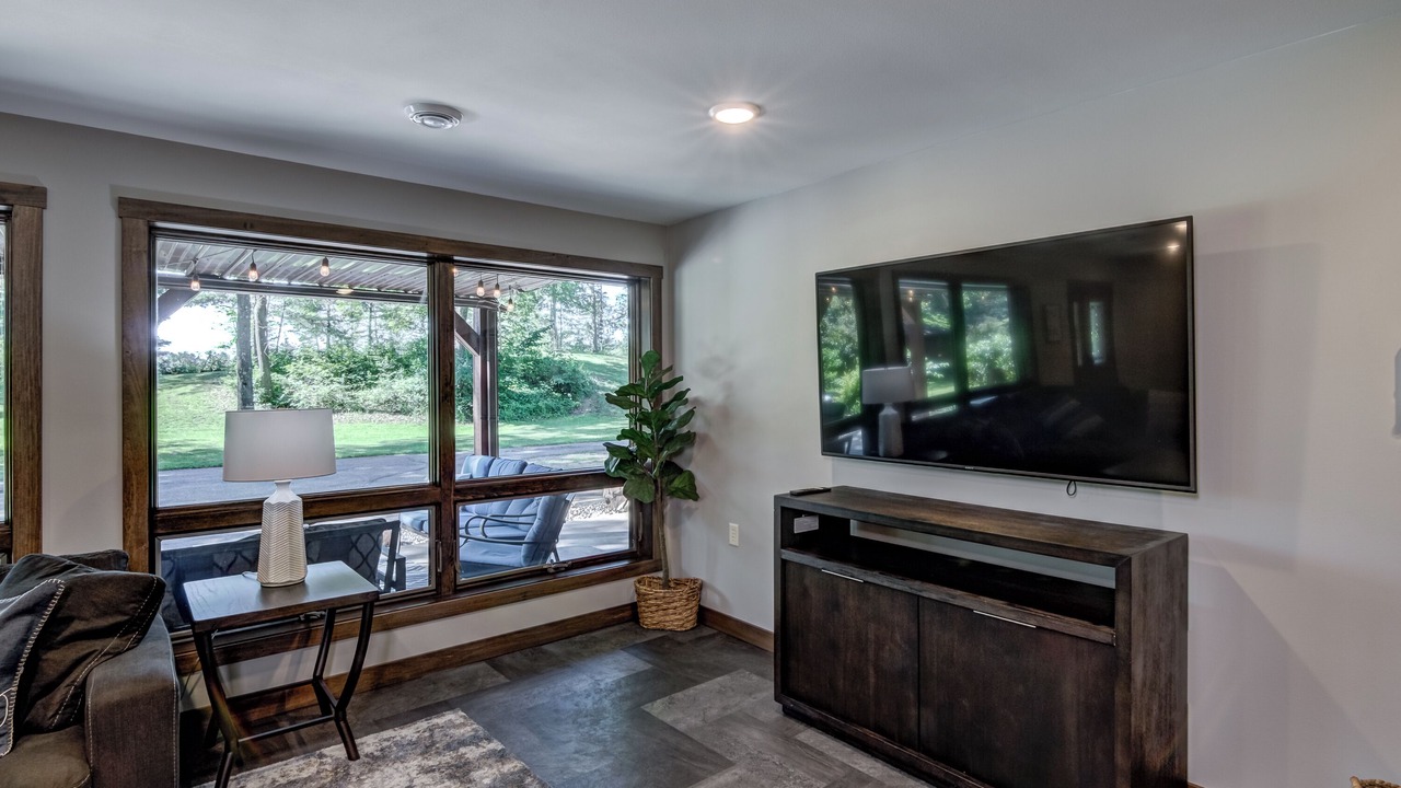 Photo of Livingroom in Holcombe
