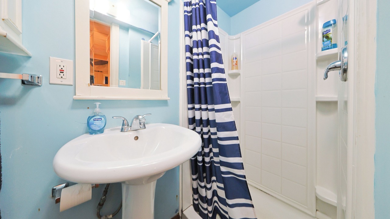 Photo of Bathroom in Marina del Rey