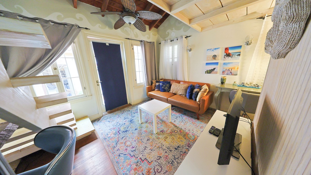 Photo of Livingroom in Marina del Rey