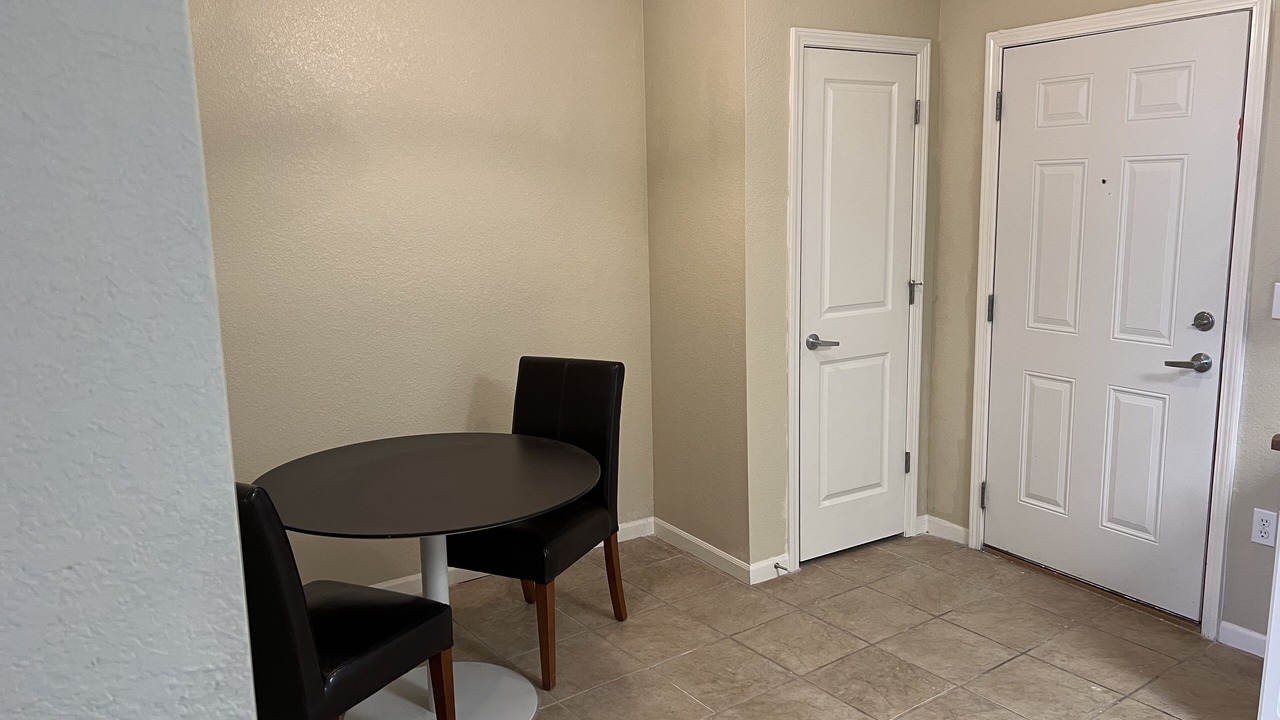Photo of Livingroom in Topeka