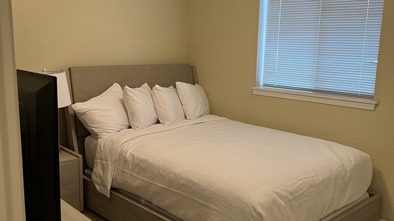Photo of Bedroom in Topeka