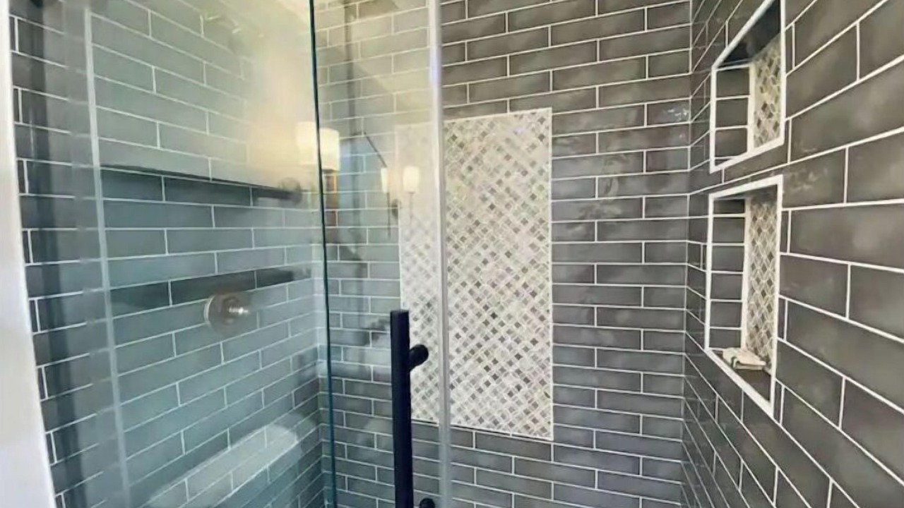 Photo of Bathroom in Kingsland