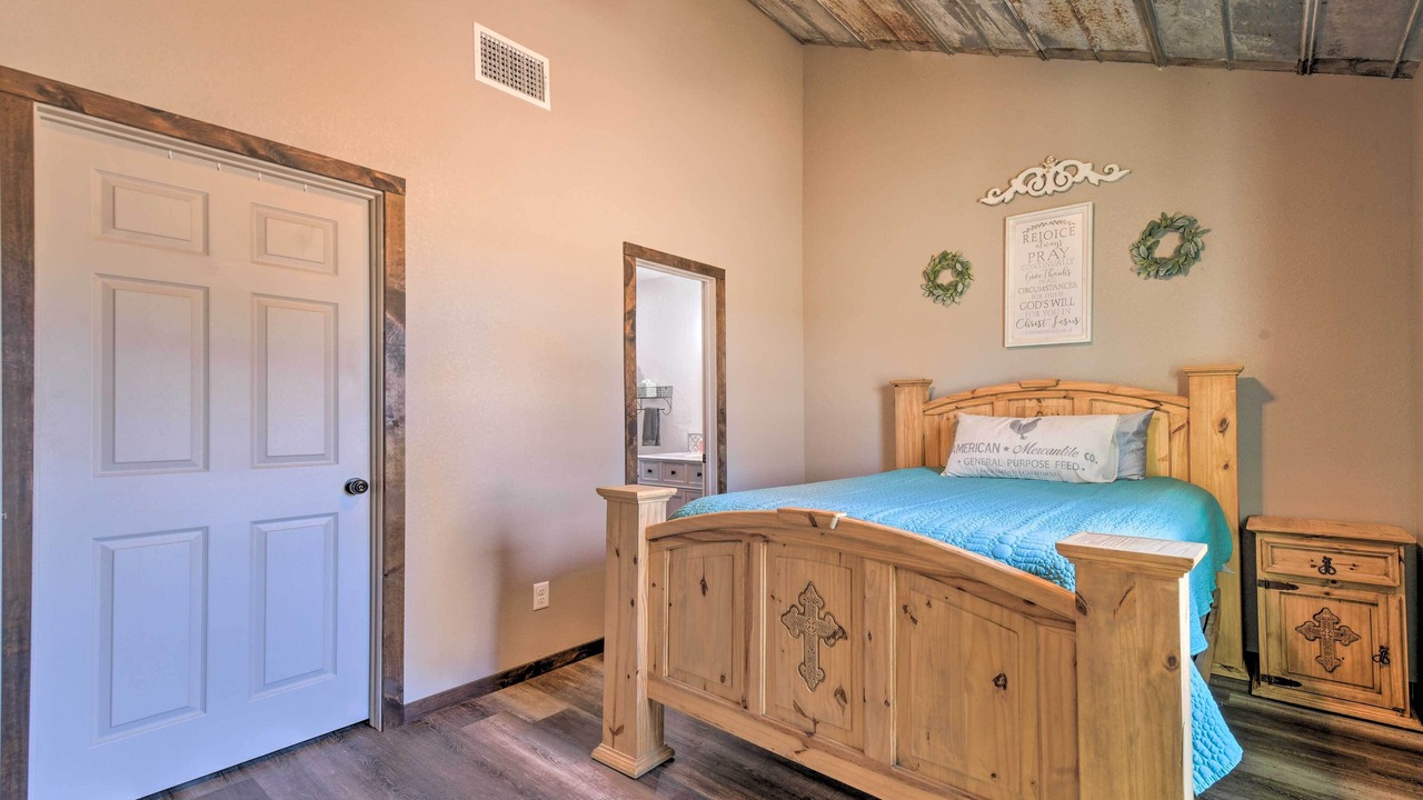 Photo of Bedroom in Morgan Mill