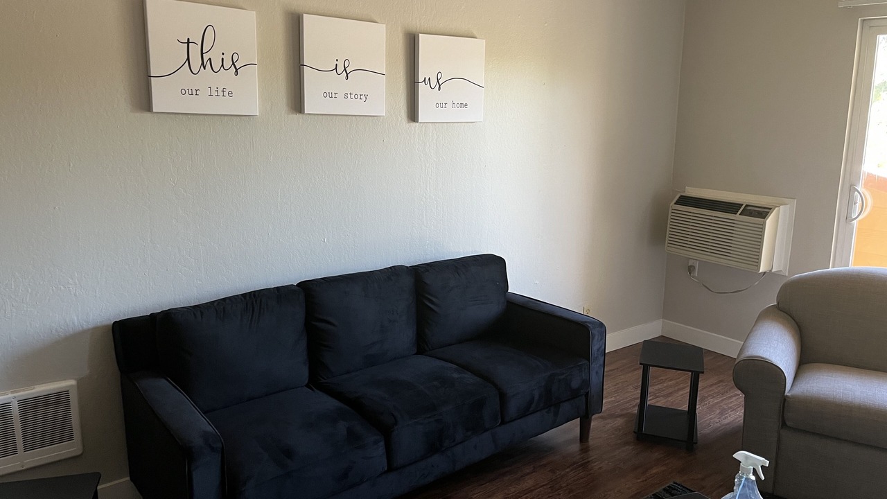 Photo of Livingroom in Pleasant Hill