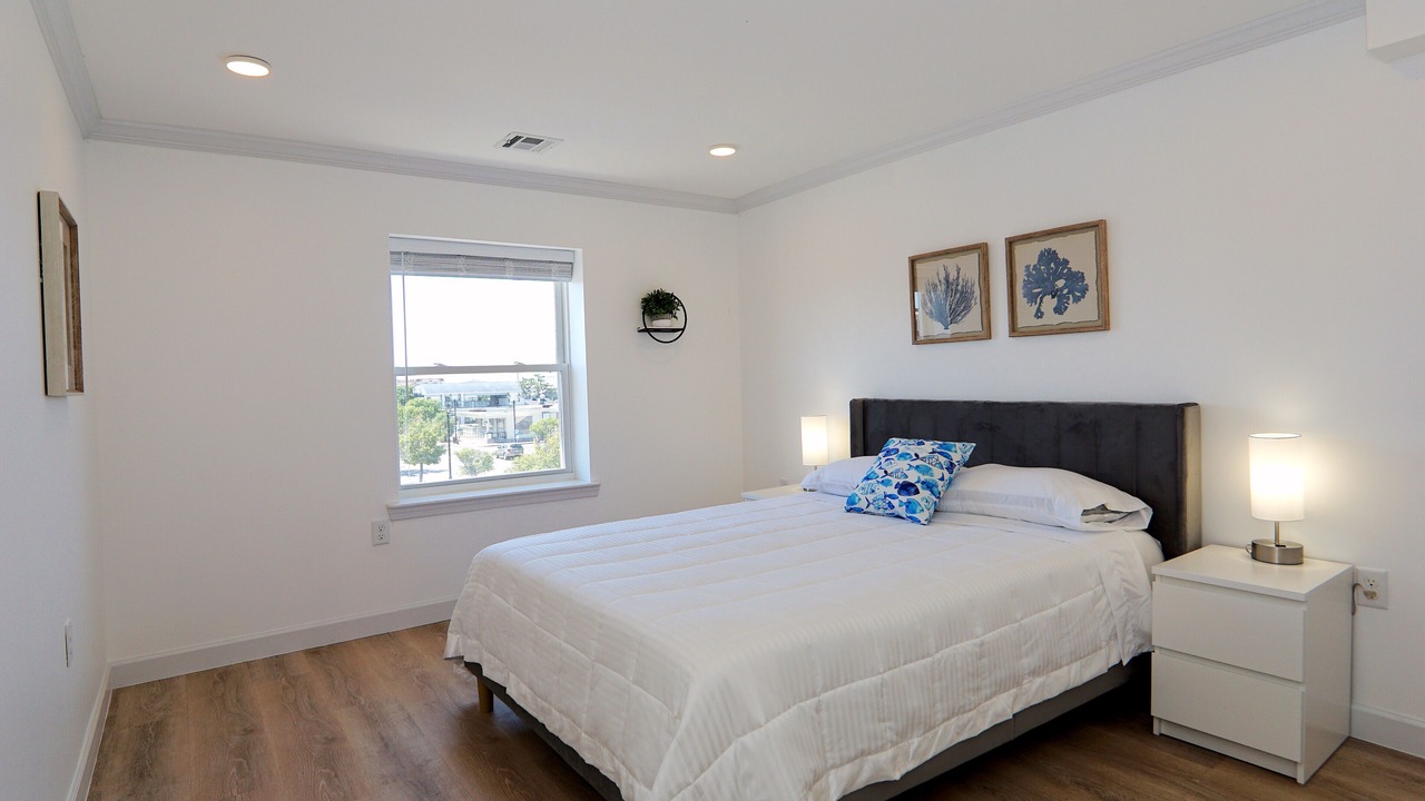 Photo of Bedroom in Seaside Heights