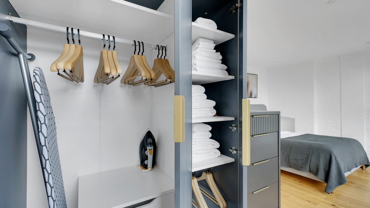 Photo of Bedroom in Farringdon