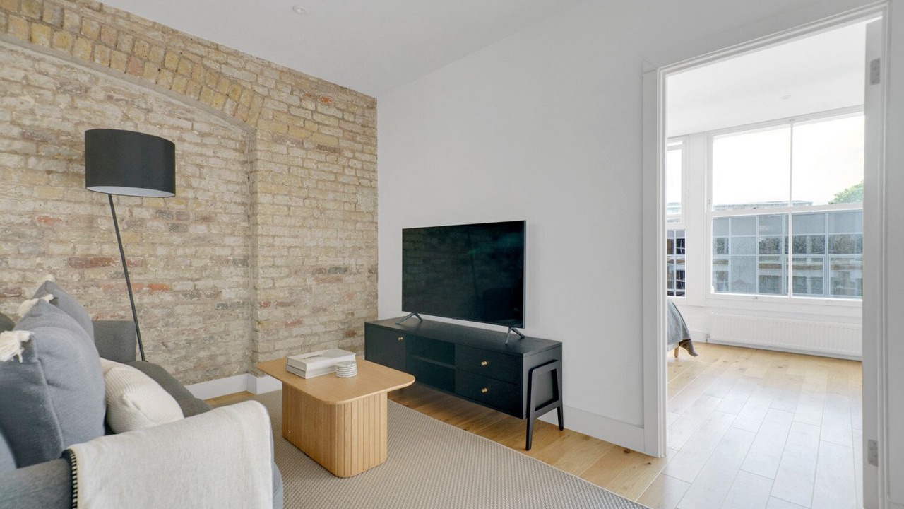 Photo of Livingroom in Farringdon