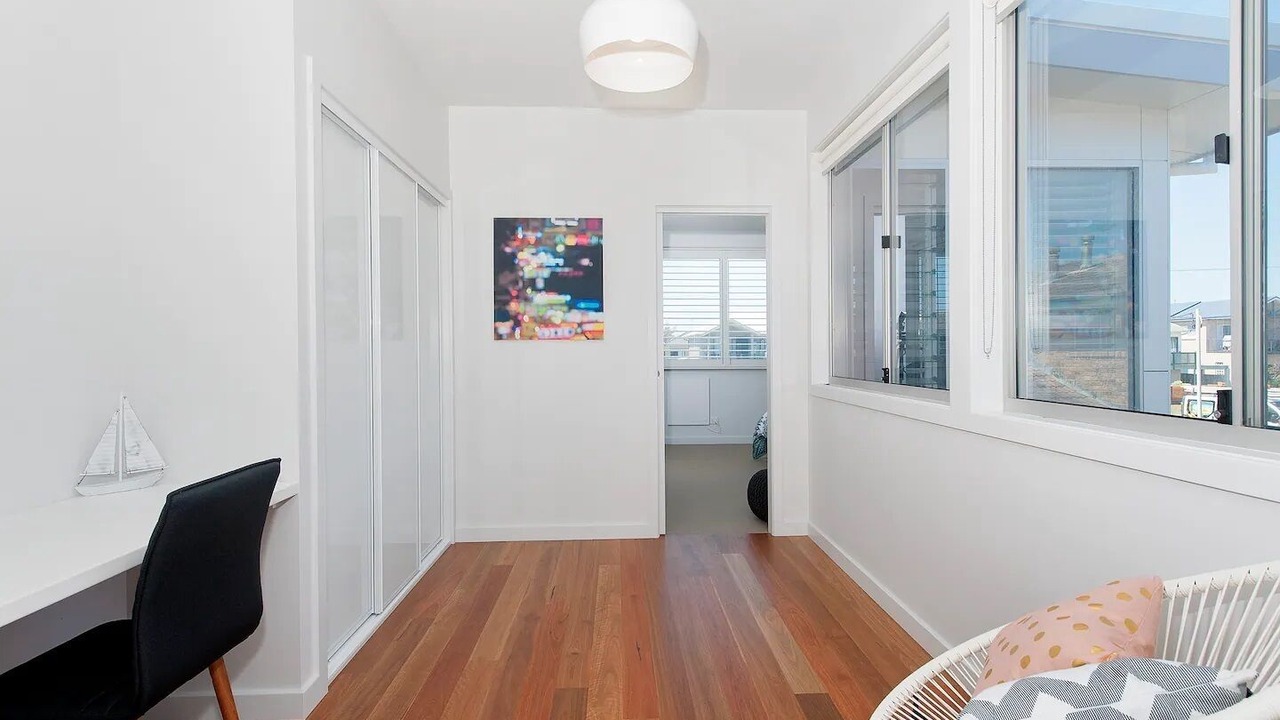 Photo of Others in Anna Bay