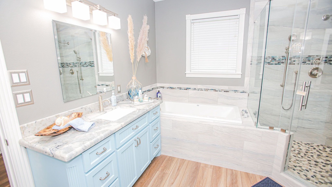 Photo of Bathroom in Cedar Lane