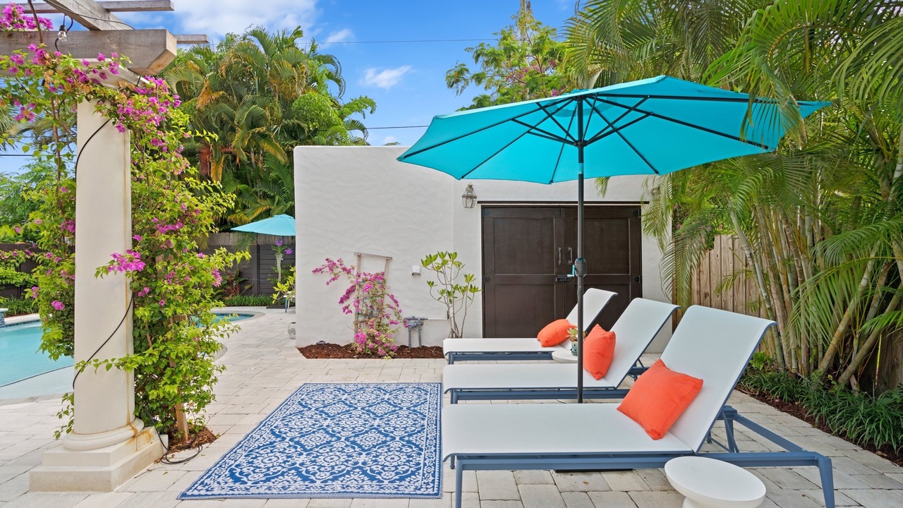 Photo of Patio Balcony in Flamingo Parks