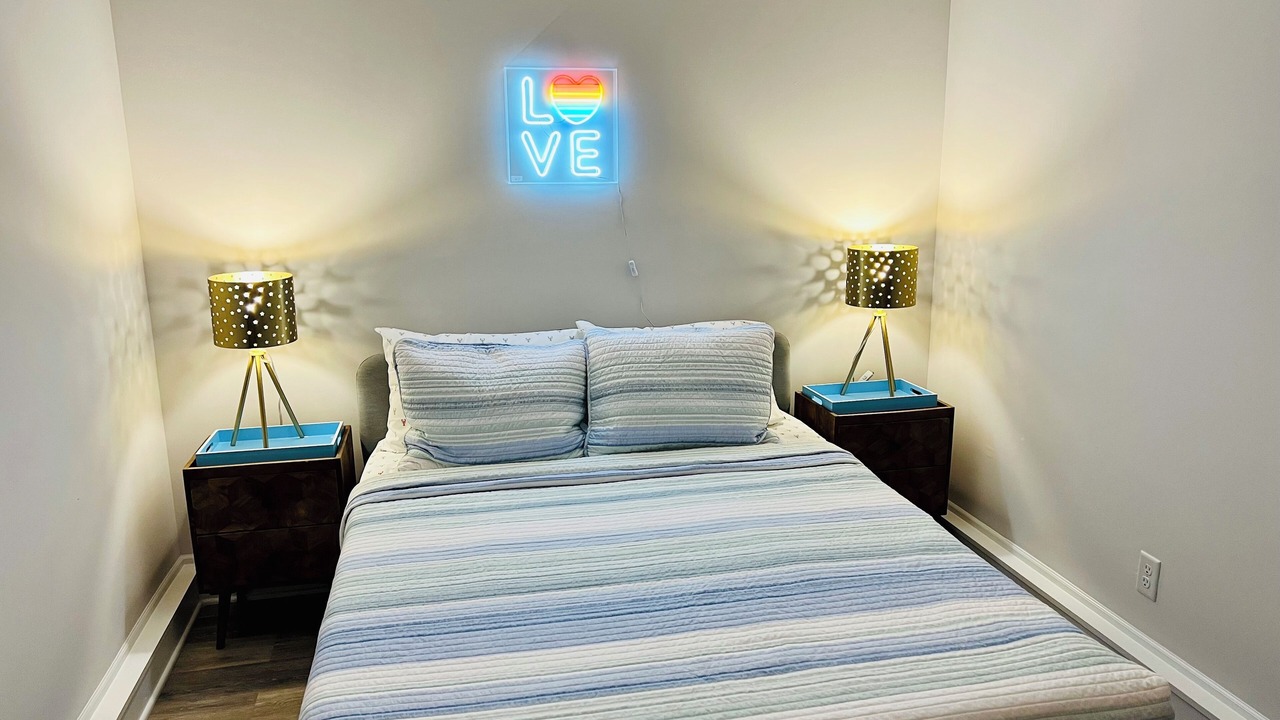 Photo of Bedroom in Flamingo Parks