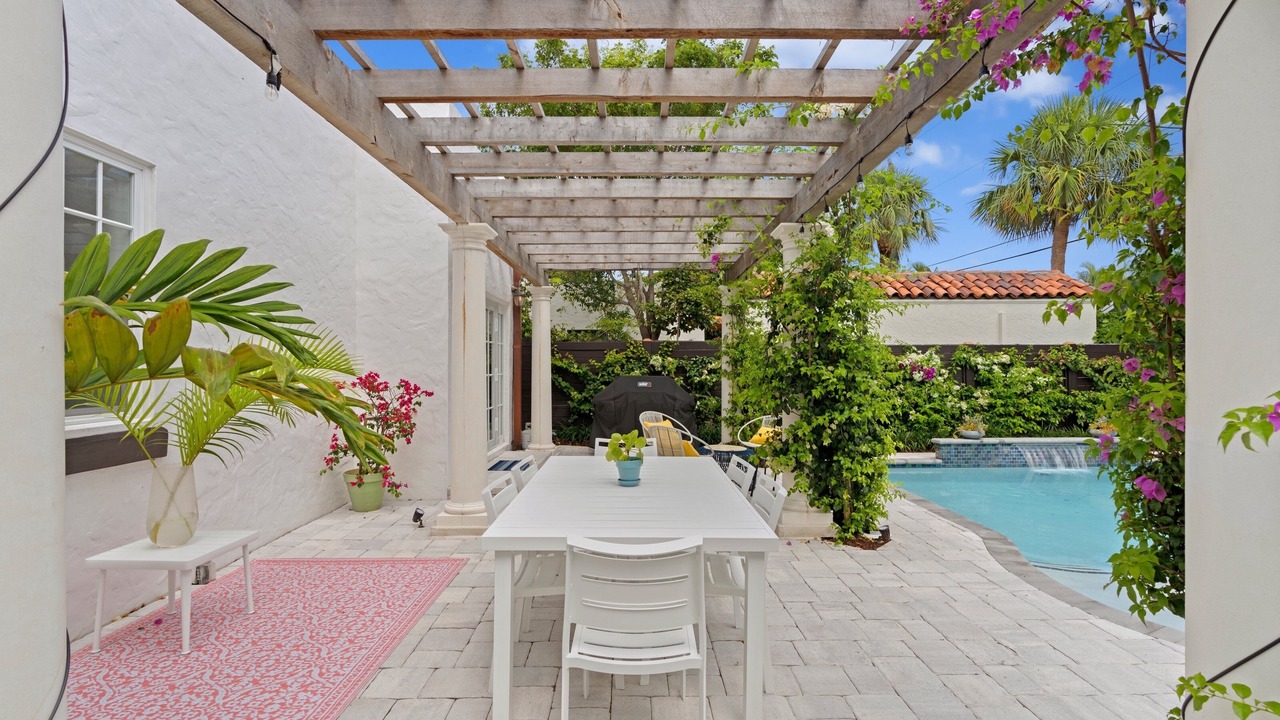 Photo of Outdoor in Flamingo Parks