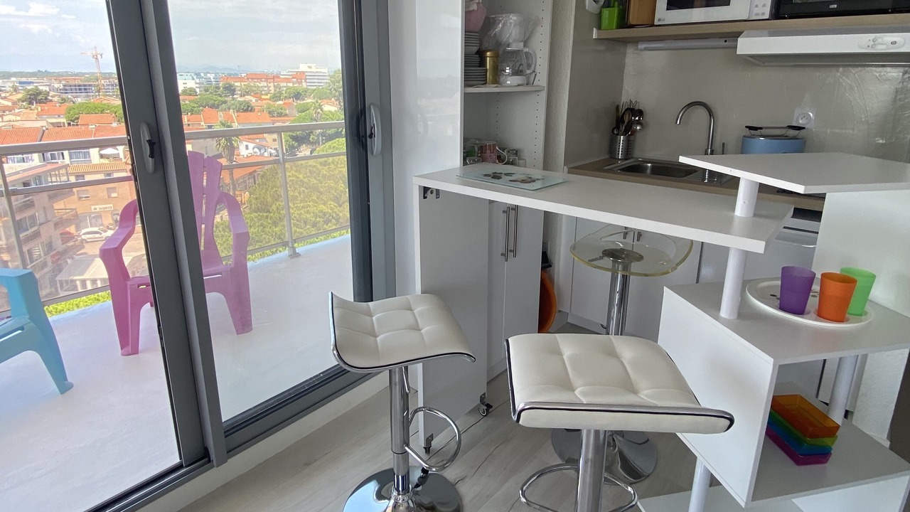 Photo of Kitchen in Le Port
