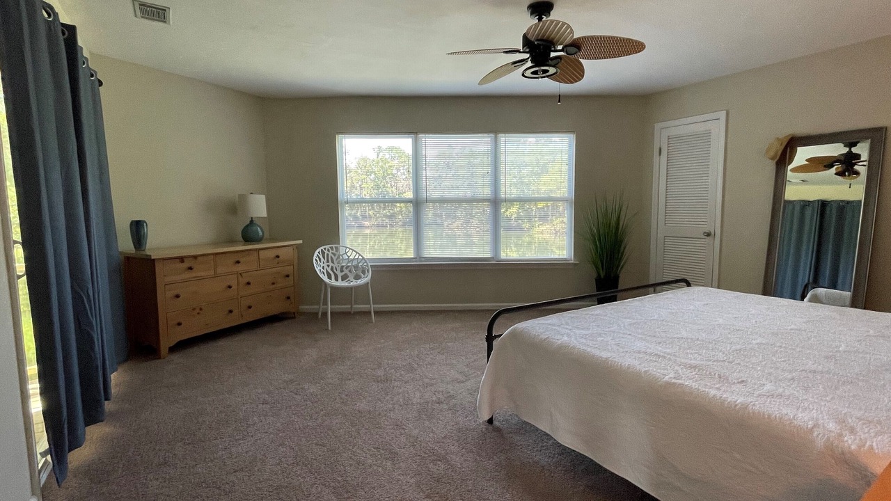 Photo of Bedroom in Richmond Hill