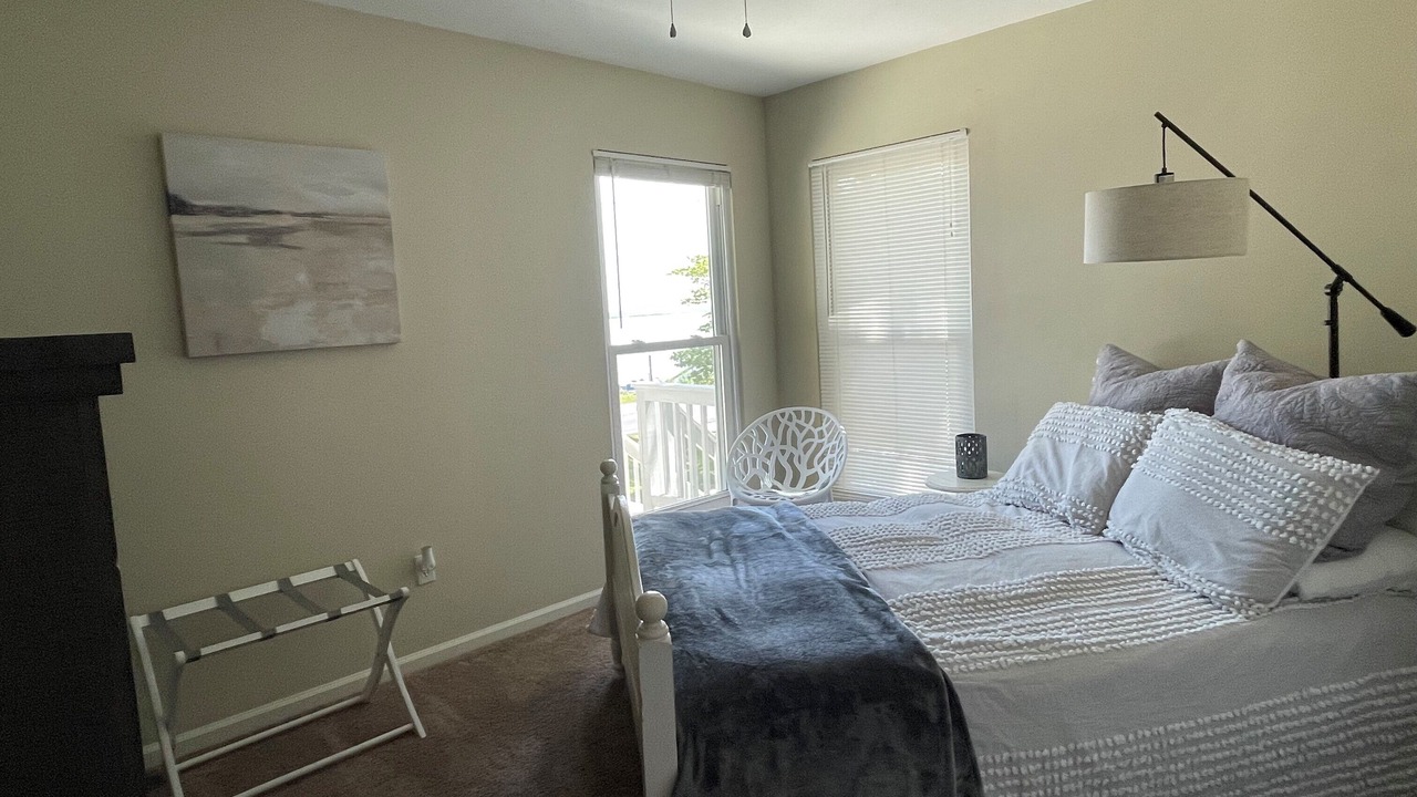 Photo of Bedroom in Richmond Hill