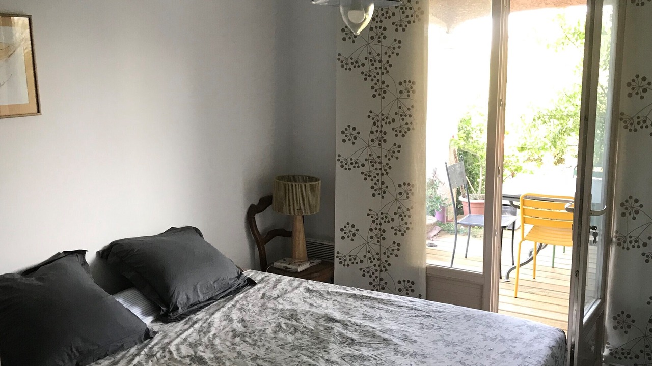 Photo of Bedroom in Ouveillan