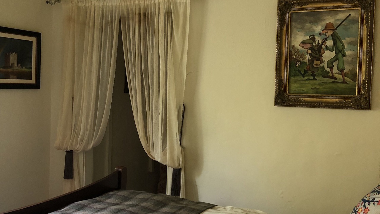 Photo of Bedroom in Doune