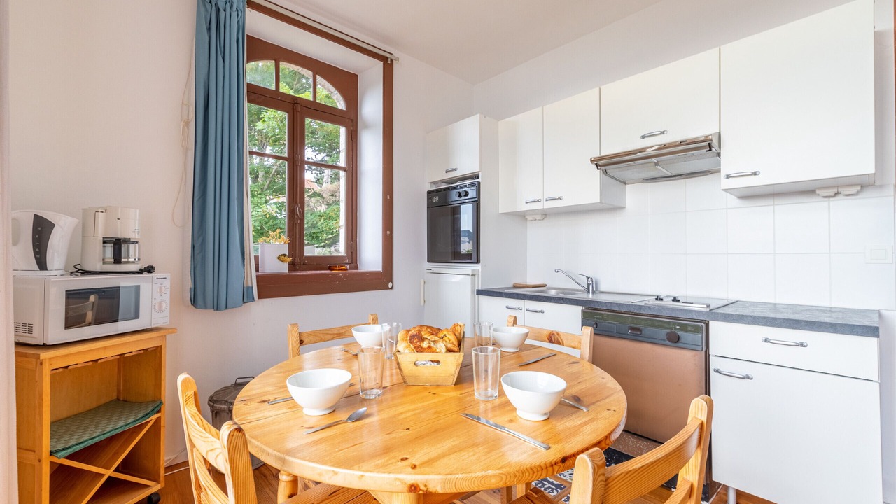 Photo of Kitchen in Pleneuf-Val-Andre