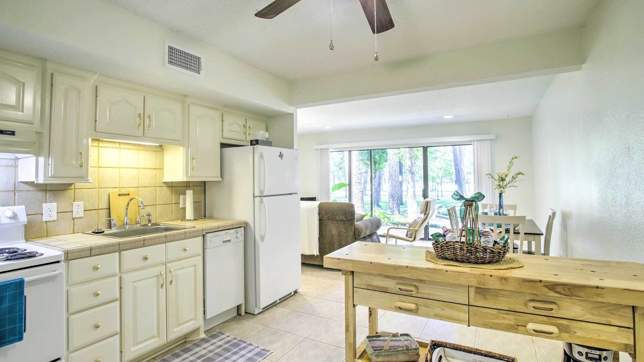 Photo of Kitchen in Walden on Lake Conroe