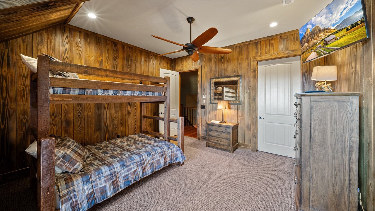 Photo of Bedroom in Blowing Rock