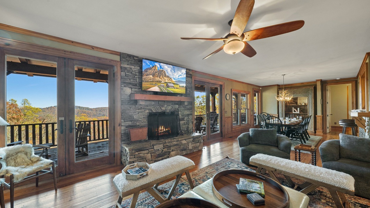 Photo of Bedroom in Blowing Rock