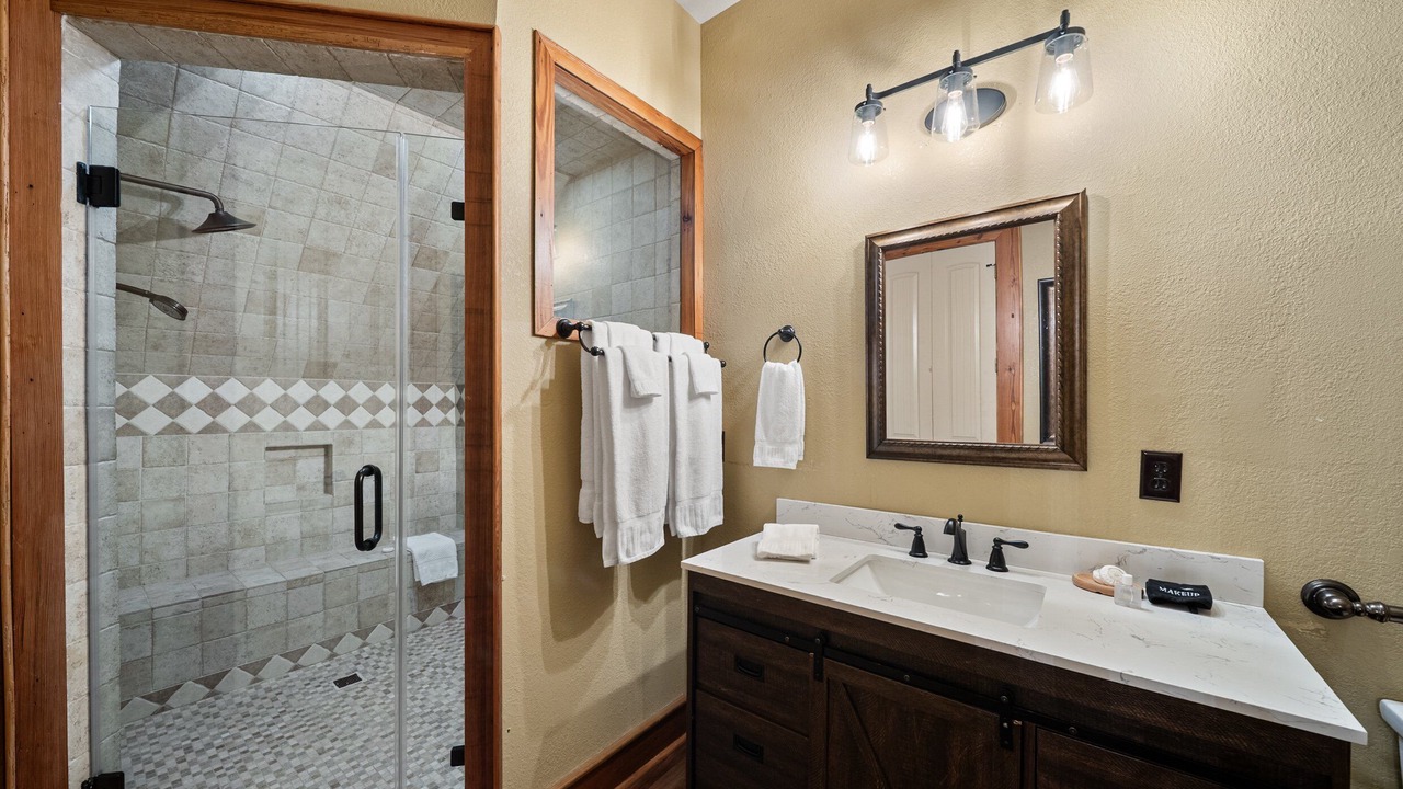 Photo of Bathroom in Blowing Rock