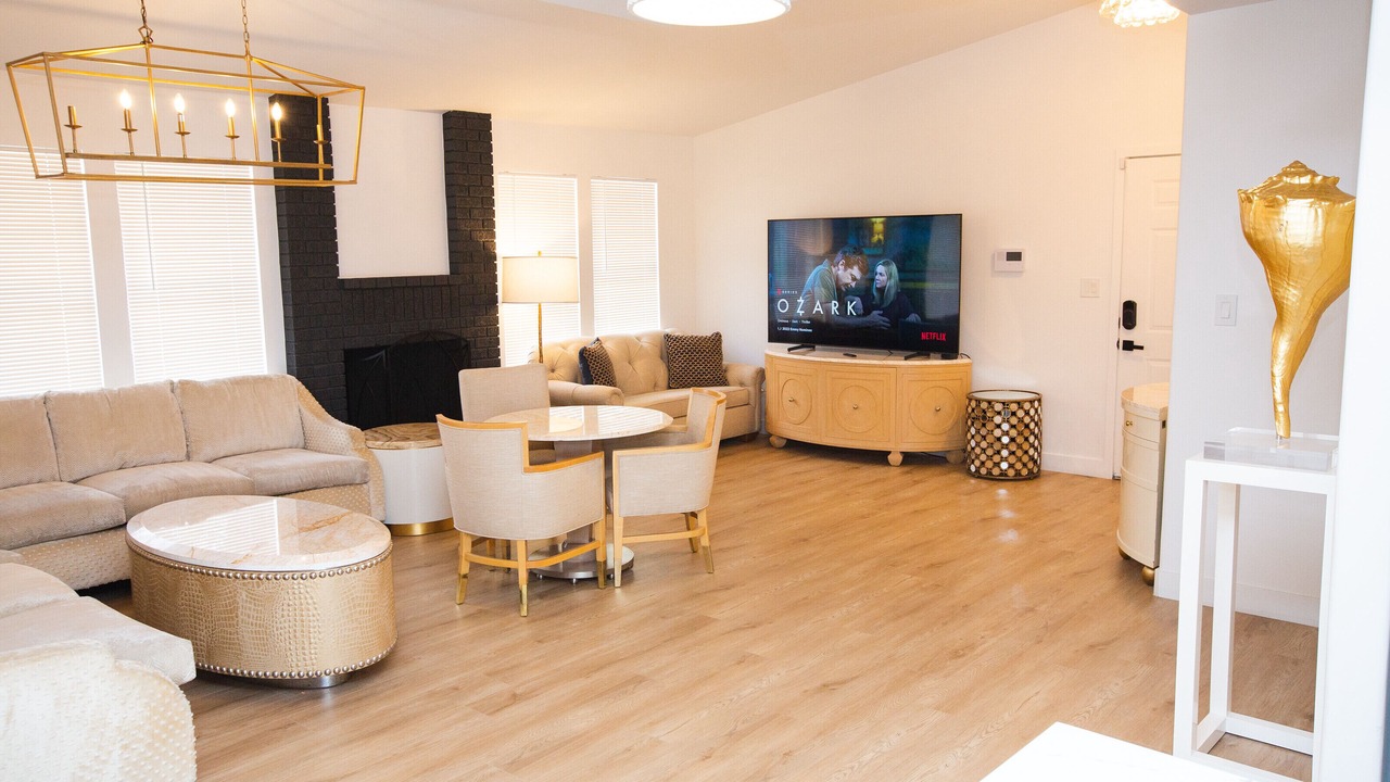 Photo of Livingroom in Rancho Oakey