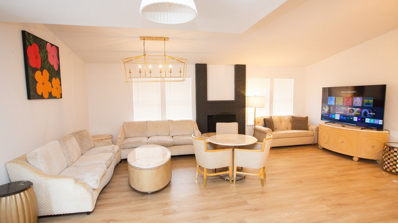 Photo of Livingroom in Rancho Oakey
