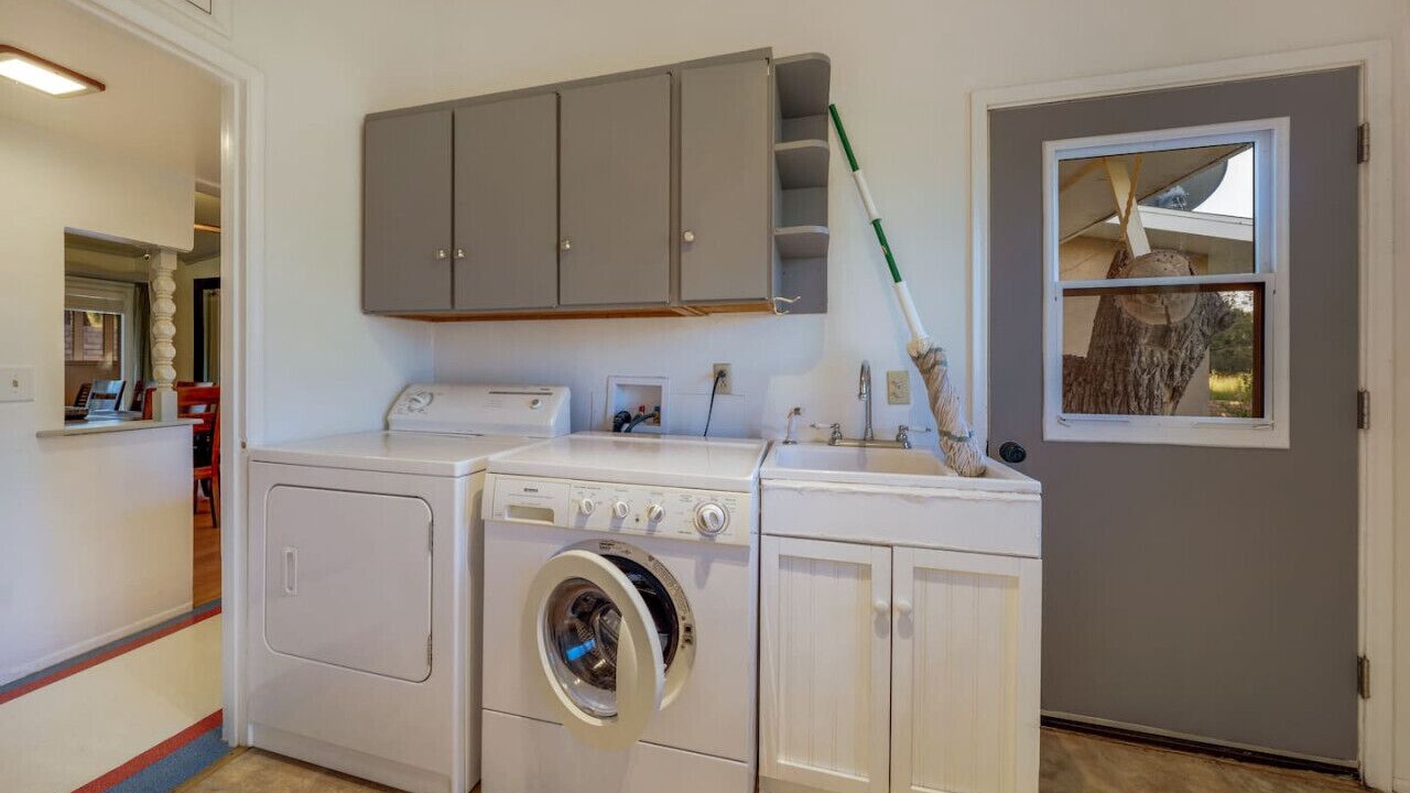 Photo of Bedroom in Elgin
